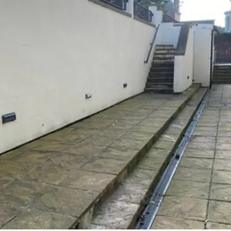 Apartment Easby Breakaways - **modern 5 Mins From South Bay, Scarborough** *