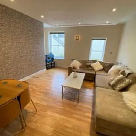 Easby Breakaways - **modern 5 Mins From South Bay, Scarborough** * Scarborough