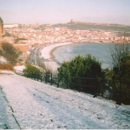 Easby Breakaways - **modern 5 Mins From South Bay, Scarborough** Apartamento *