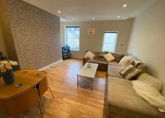 Easby Breakaways - **modern 5 Mins From South Bay, Scarborough** * Scarborough